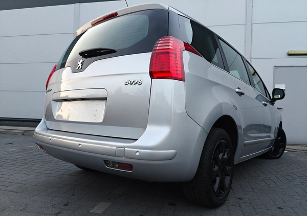 Peugeot 5008 cena 18900 przebieg: 217300, rok produkcji 2011 z Ustka małe 562